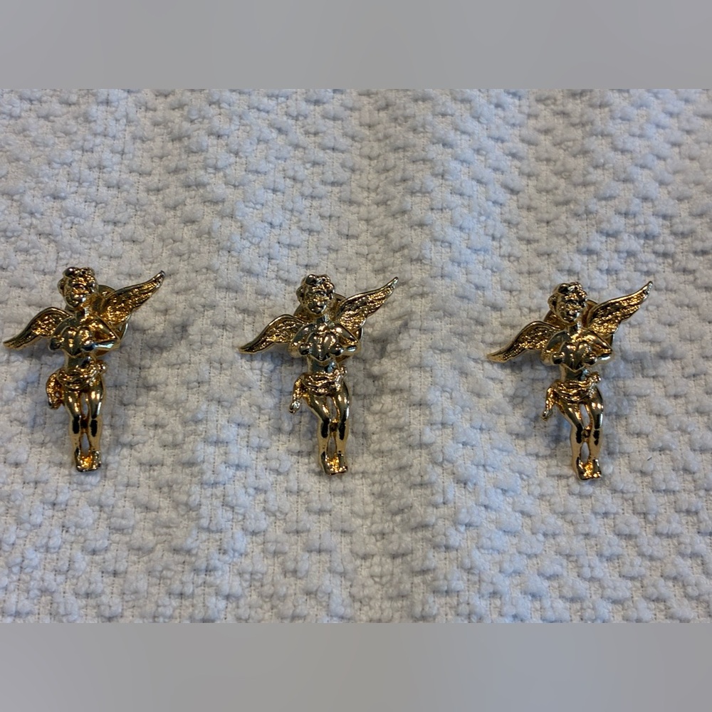 3 Kirk’s Folly Gold Cherub Angels with Hearts pins